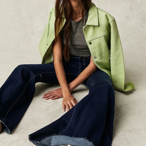 Free People Just Float On Flare Jeans - Picture 4 of 7